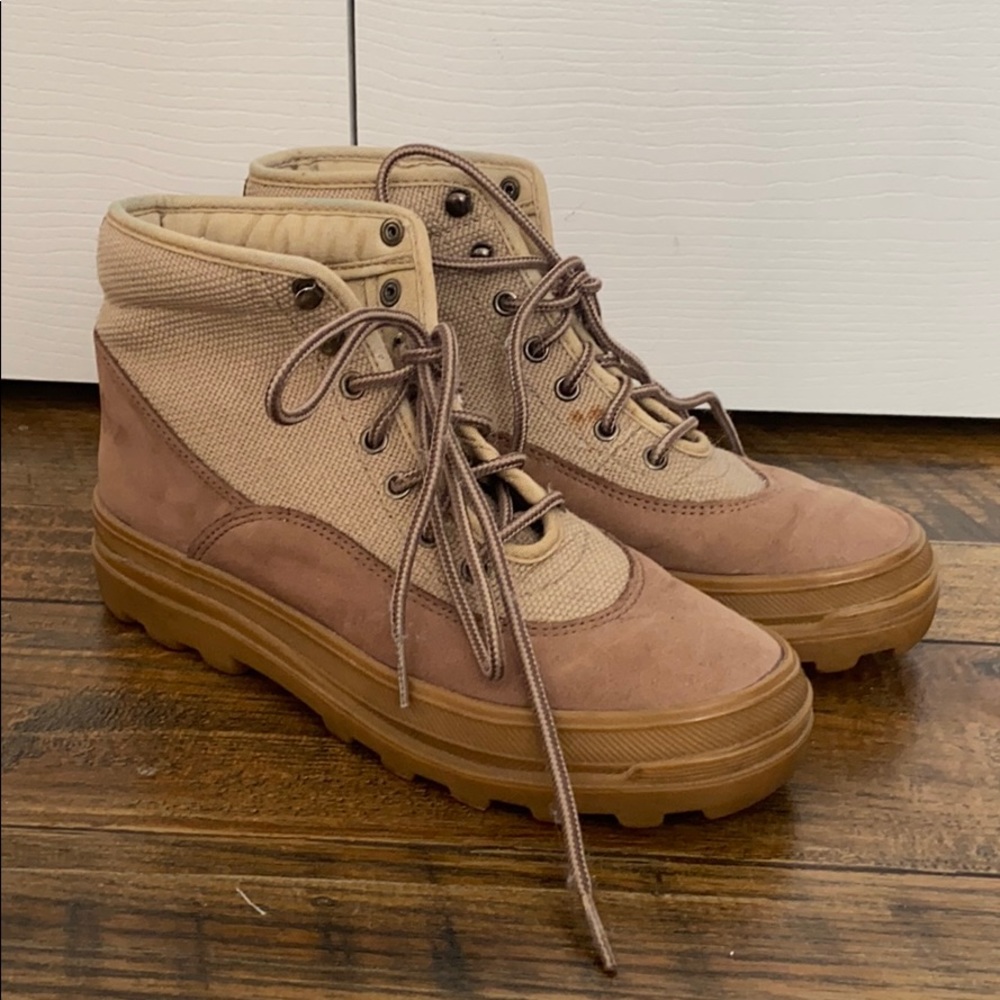 Vintage Keds Outdoor Boots